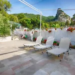 Feakia Studio
